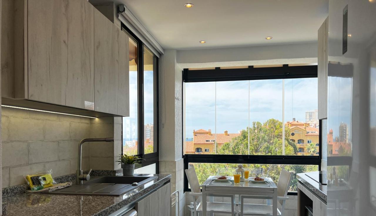 Apartment Aloha Playa Malaga Benalmadena Luaran gambar